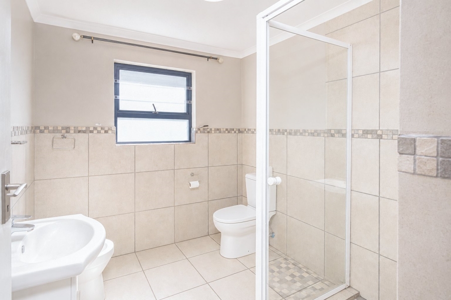 3 Bedroom Property for Sale in Magalies Golf Estate North West